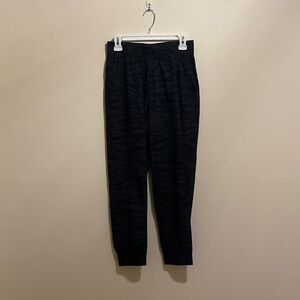 Old Navy Black Zebra Print Pants